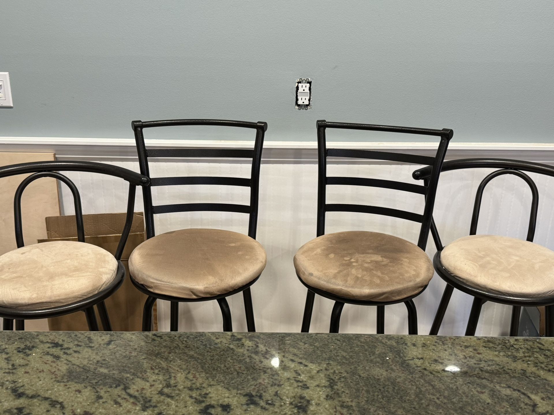 Bar Stools Table Chairs