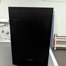 System76 Ratel Pro Computer 2016