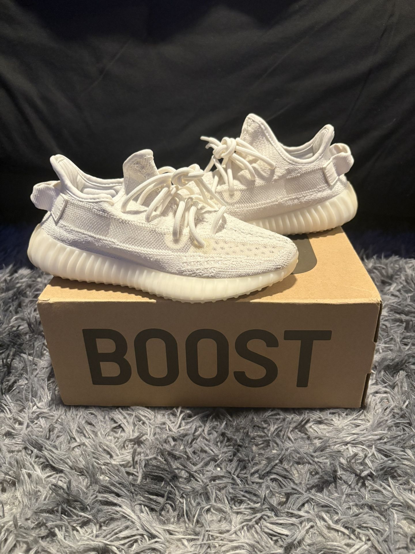 Yeezy 350 ‘Bone’ 4Y