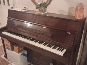Piano like new