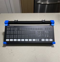 Blackmagic Design ATEM Mini Extreme ISO With PK1 ProStreamer AX Stand