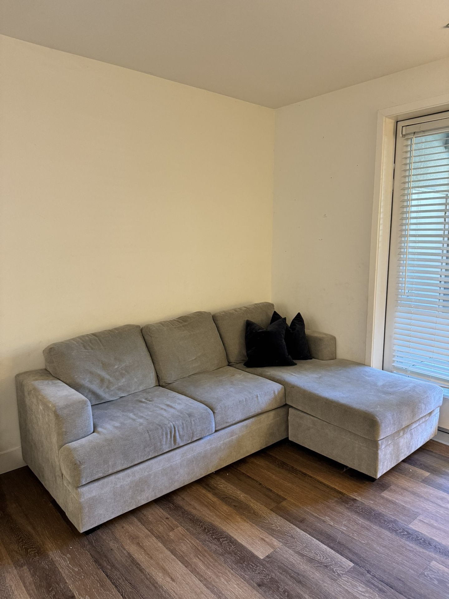Sectional Sofa Couch