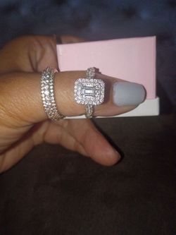 Diamond Emerald-Cut Halo Engagement Ring in 14K White Gold (1 1/2 ct. tw.) Light use