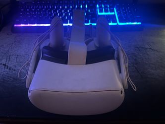 Oculus 2 Headset and Controller AS IS
