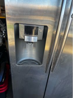 Samsung refrigerator/freezer