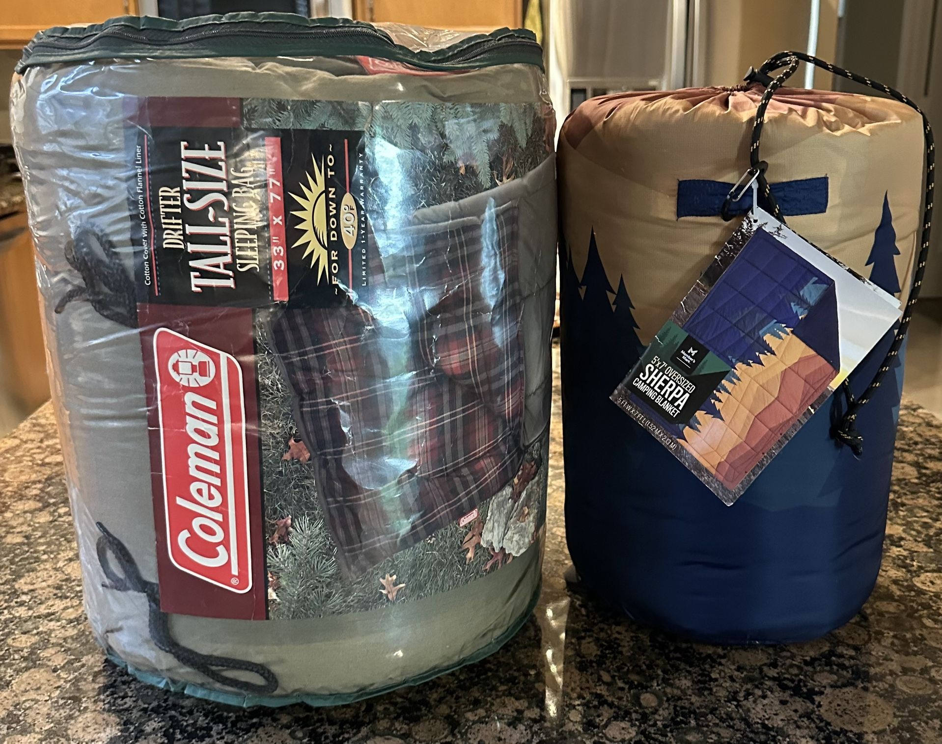 Coleman Drifter Tall-Size Sleeping Bag and Member's Mark 5' x 7' Oversized Sherpa Camping Blanket / New 