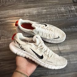 Nike Free Run 5.0 Next Nature White/Leopard DZ5217-100 Running Shoe Women’s 10