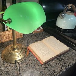 Green Banker’s Lamp - Classic Brass Desk Lamp with Green Glass Shade