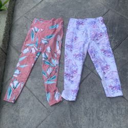 Two pair of workout leggings, Calia