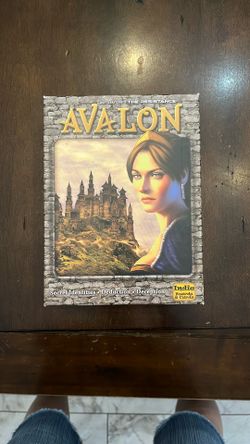 Avalon- The resistance Card Game