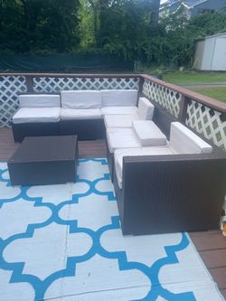 Wicker set