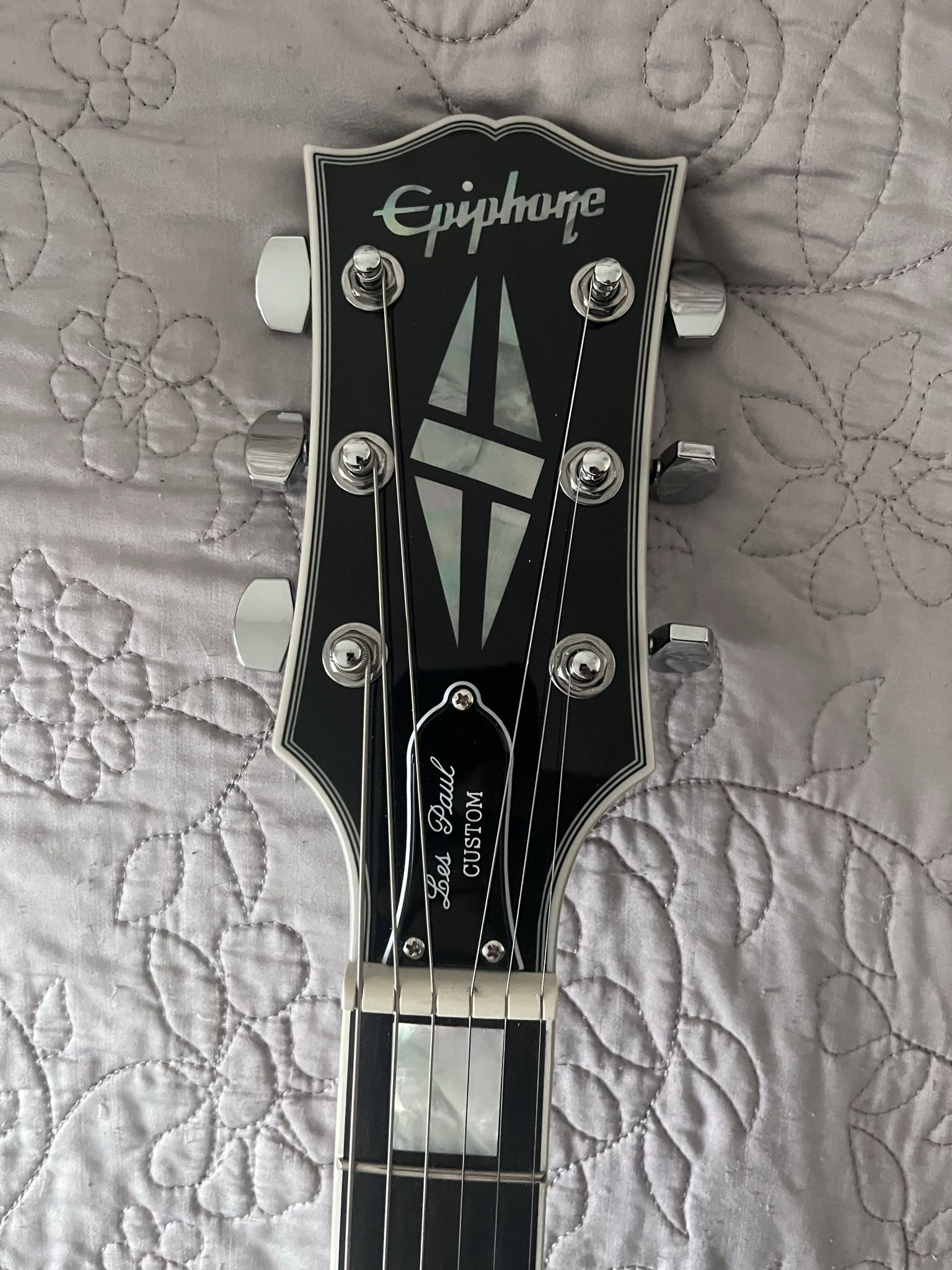 Epiphone Adam Jones 79 Silverburst