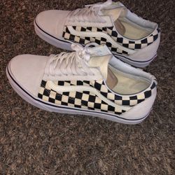 Old School Black And White Checkered Vans Size 9