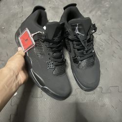 Jordan 4 Black Cat Size 9.5 Men