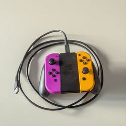 Nintendo Switch Joy-Cons with Charging Grip