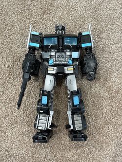 Transformers Studio Series 38 Nemesis Prime KO