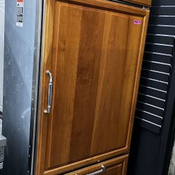 Subzero Panel Ready 36” Bottom Freezer Built In Fridge 