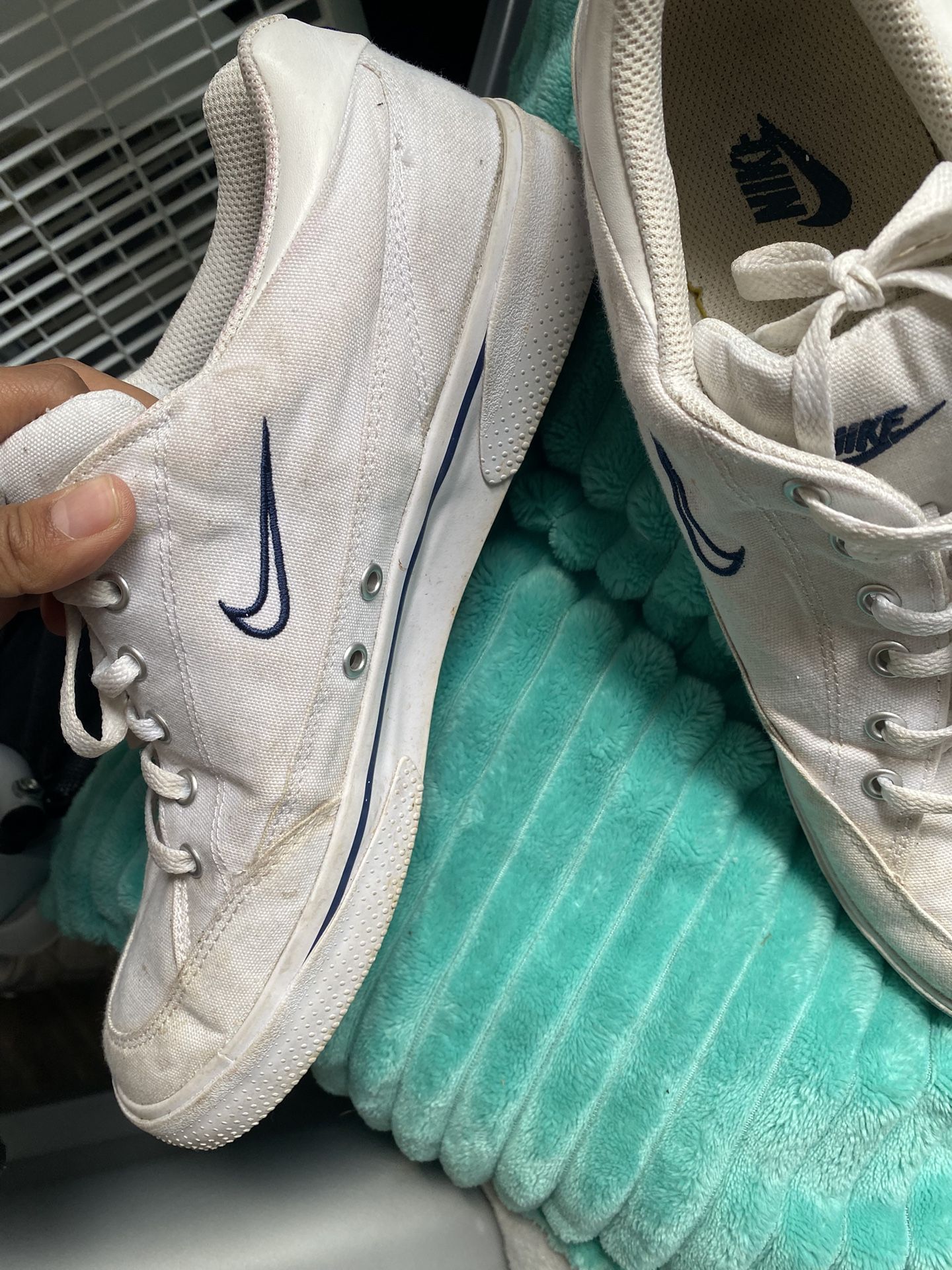 Nike Shoes Size9