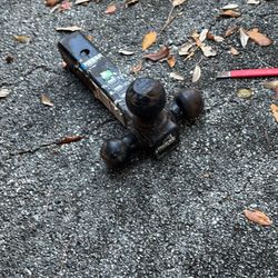 Reece Tri Ball Trailer Hitch 