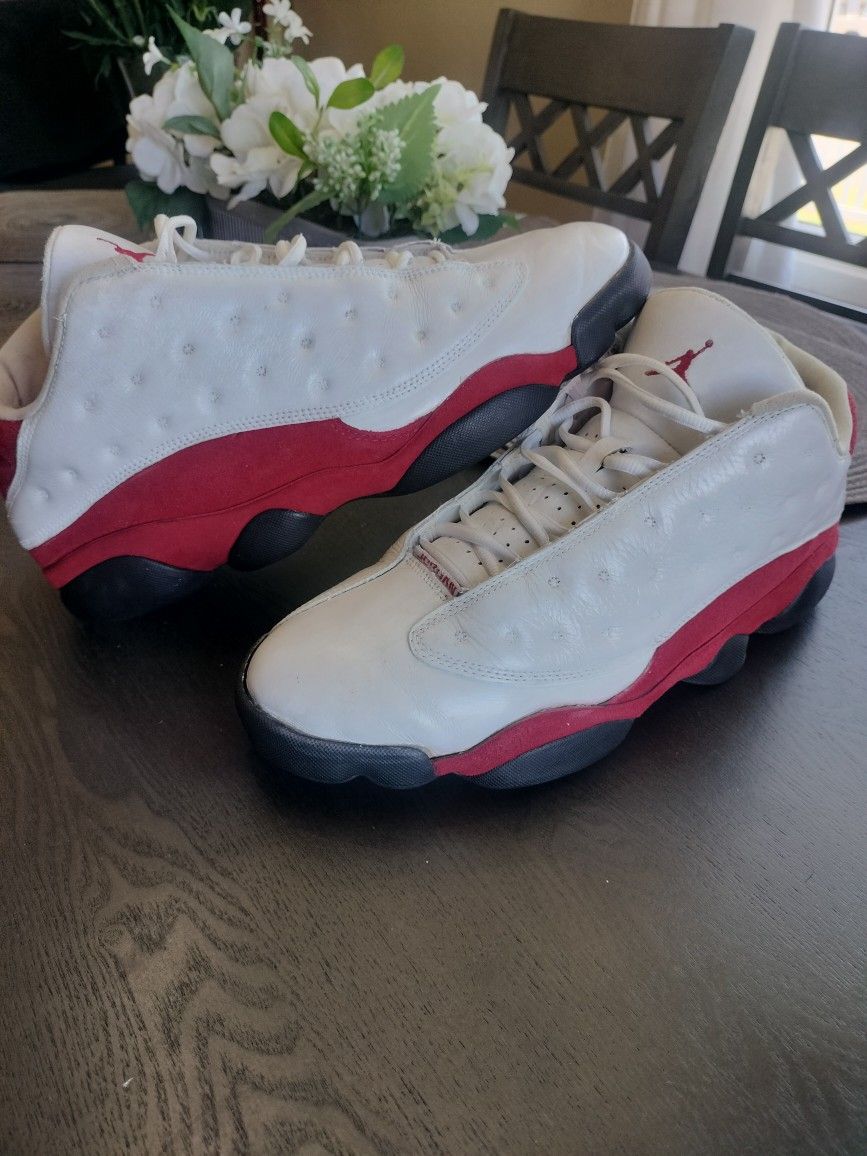 USED!!! JORDAN 13