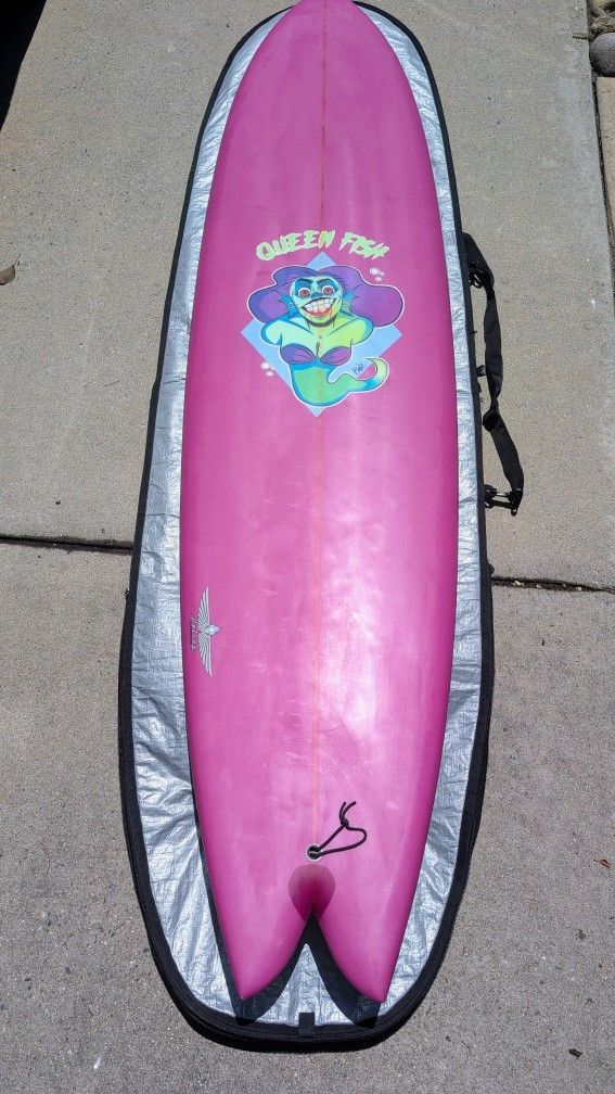 Surfboard Queen Fish 8' Quad