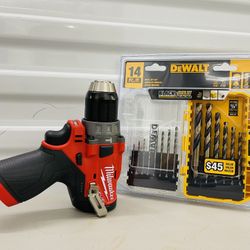 Milwaukee m12 fuel hammer drill with drill bit set (tool only)