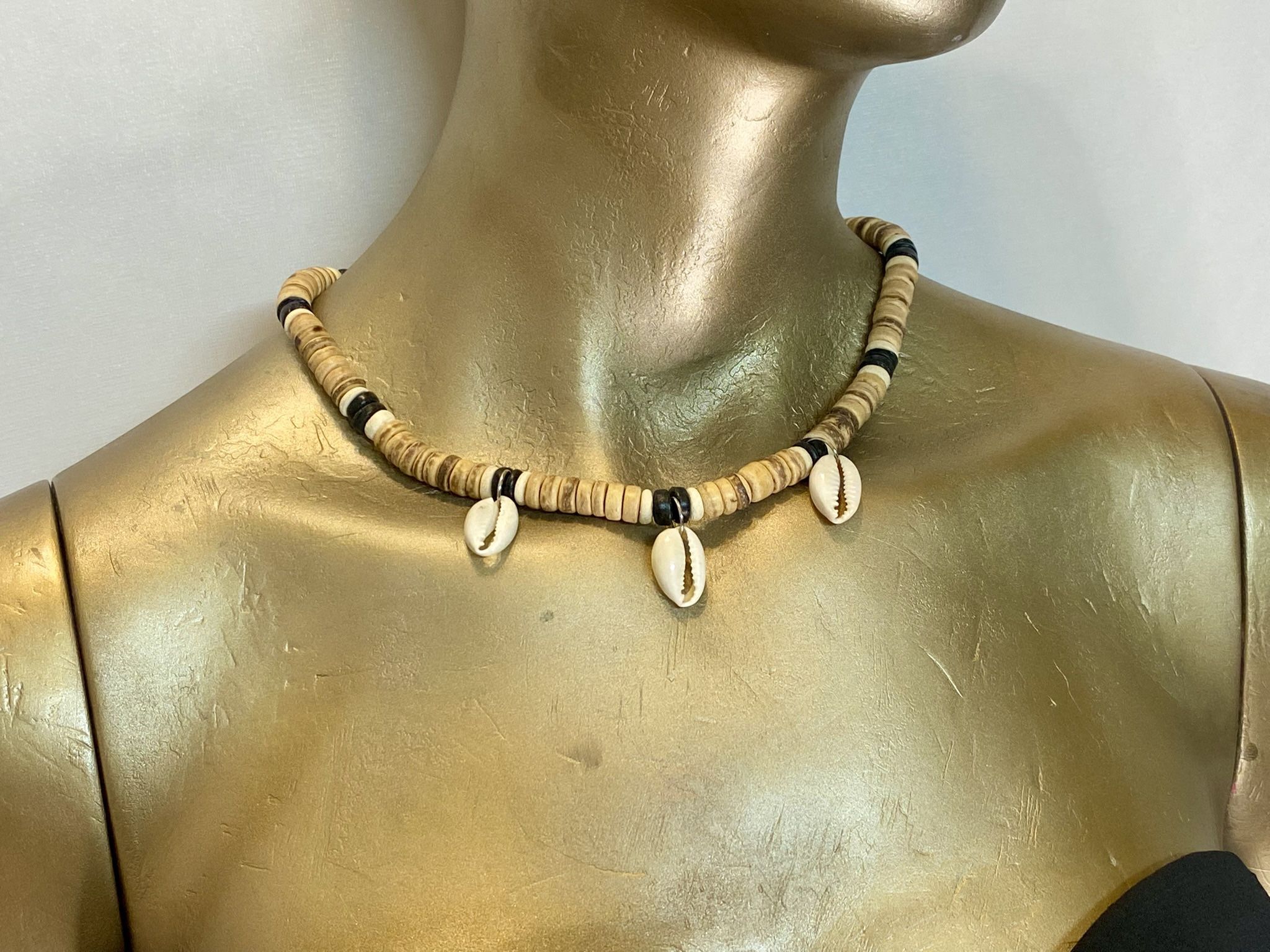Vintage Shell Necklace