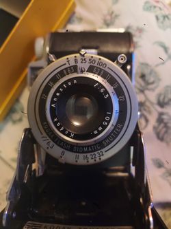 Vintage*Kodak Tourist Camera 