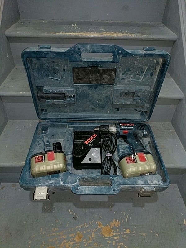 Bosch 3960K 24 volt drill, charger, case, 2 batteries