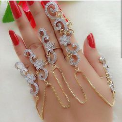 Beautiful adjustable five rings