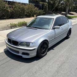 Bmw 330i Zhp E46 Full Part Out
