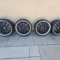 20" Black with Crome Lip $200 OBO