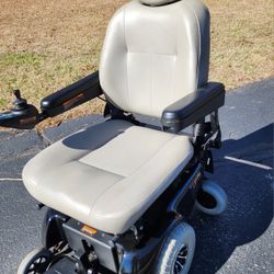 JAZZY 1113 ATS  Power Chair