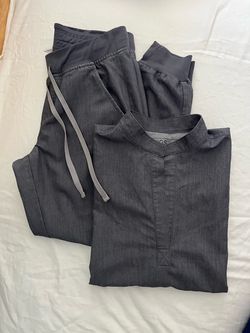 FIGS Scrub Set Graphite