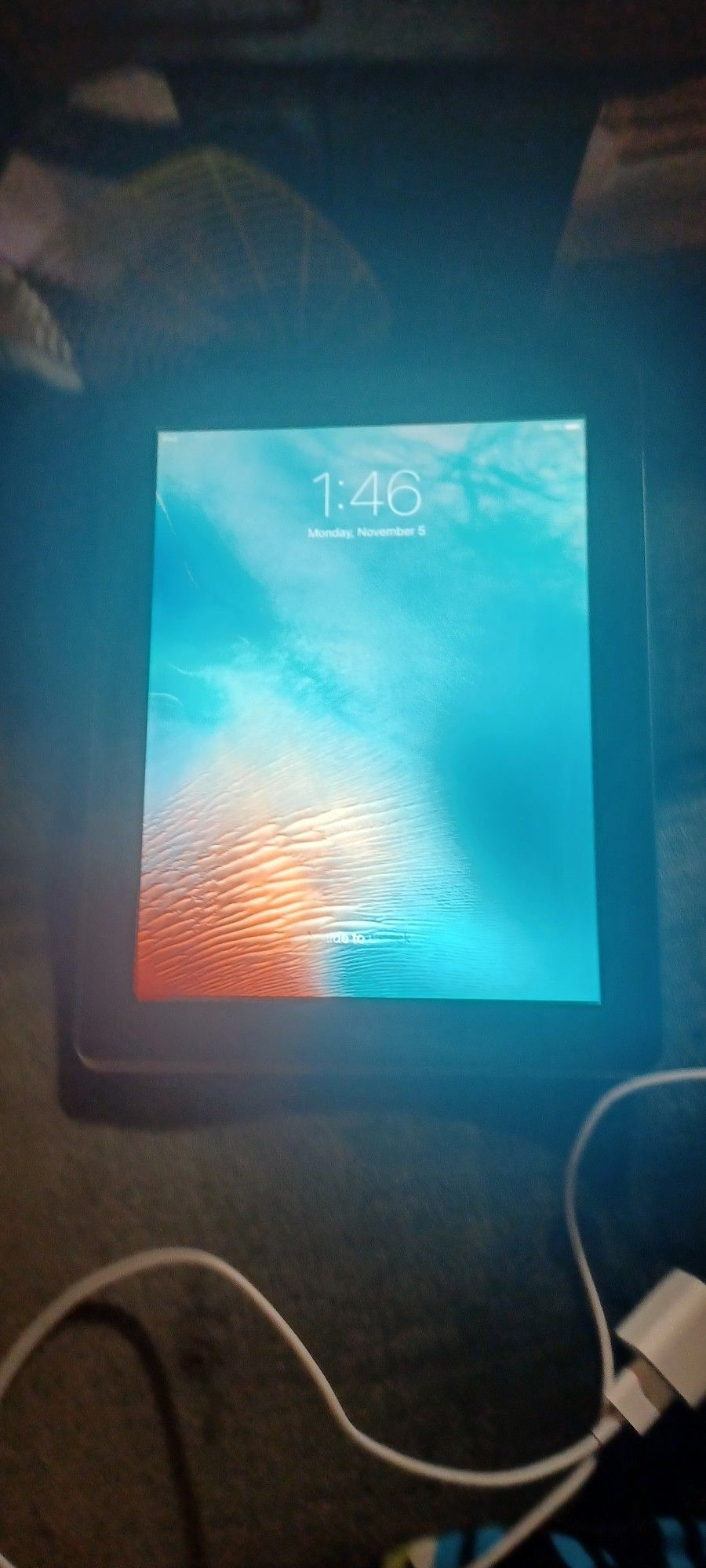 Lightly Used!  (Passcode Lock Out) 16GB 2nd Generation I-Pad. 