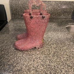 Rain boots 5c