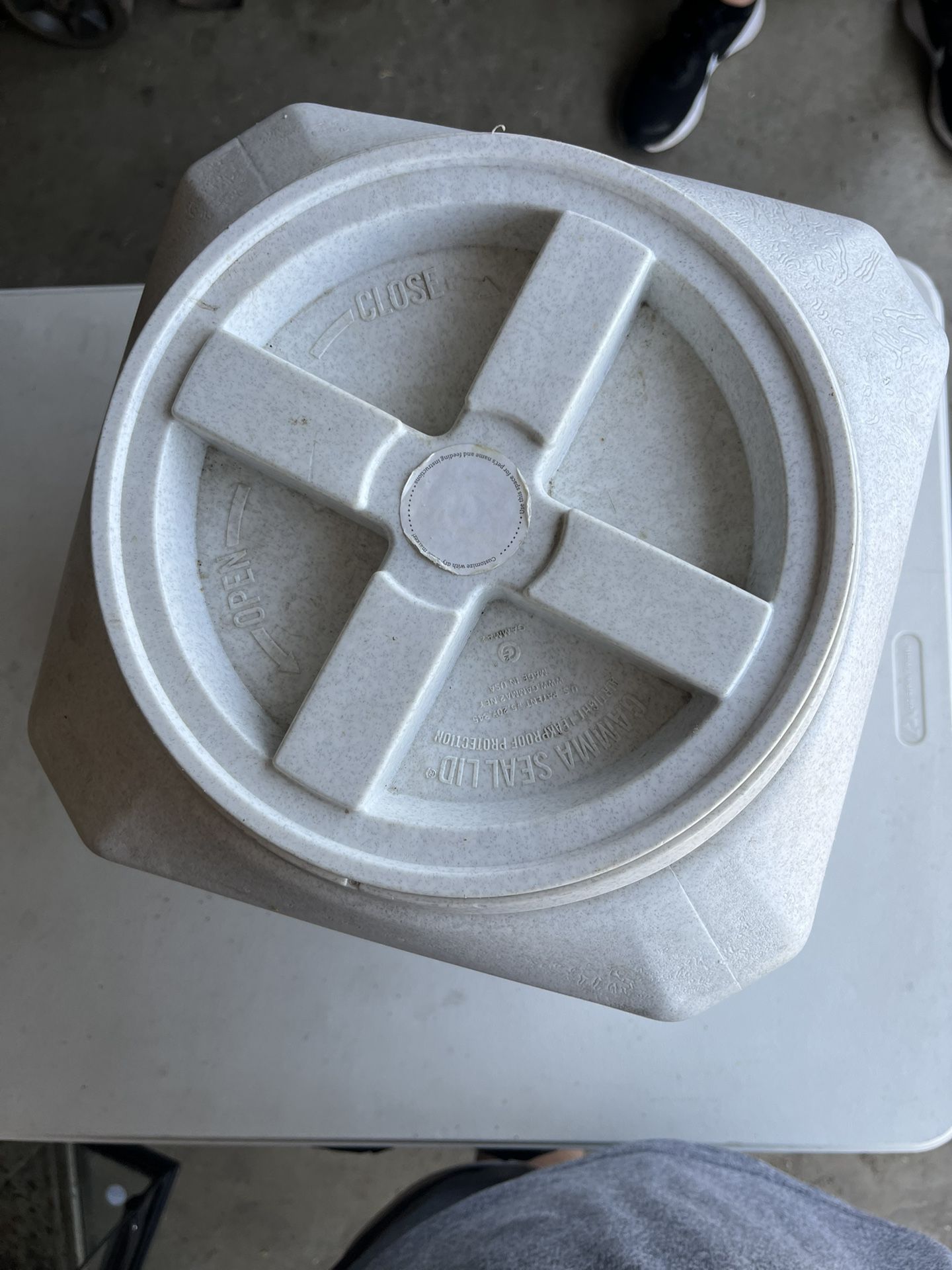 10 Gallon Dog Food Container 