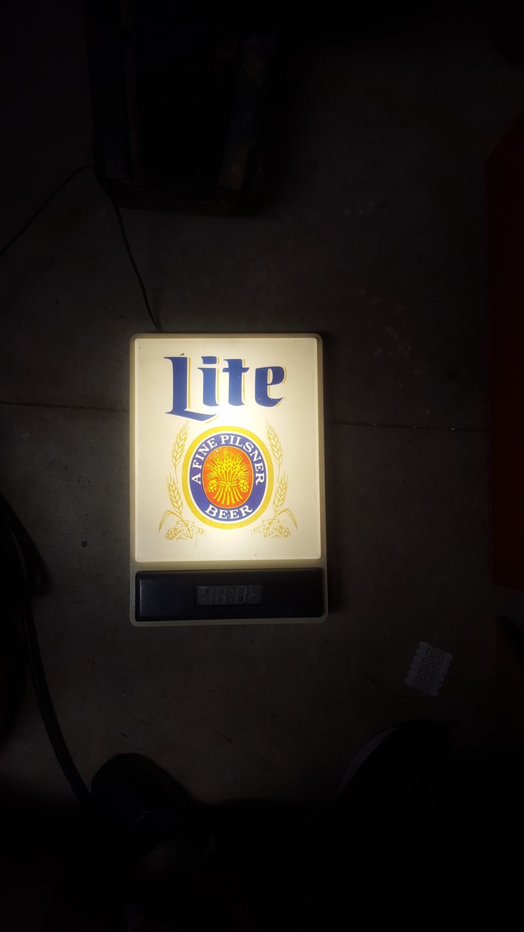 Rare Miller lite Bar Sign & Clock