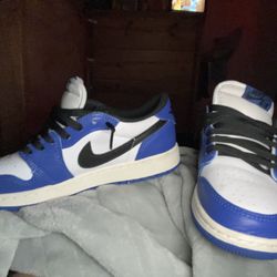 Nike Dunks low SE GS “dance Party” Kids Size 