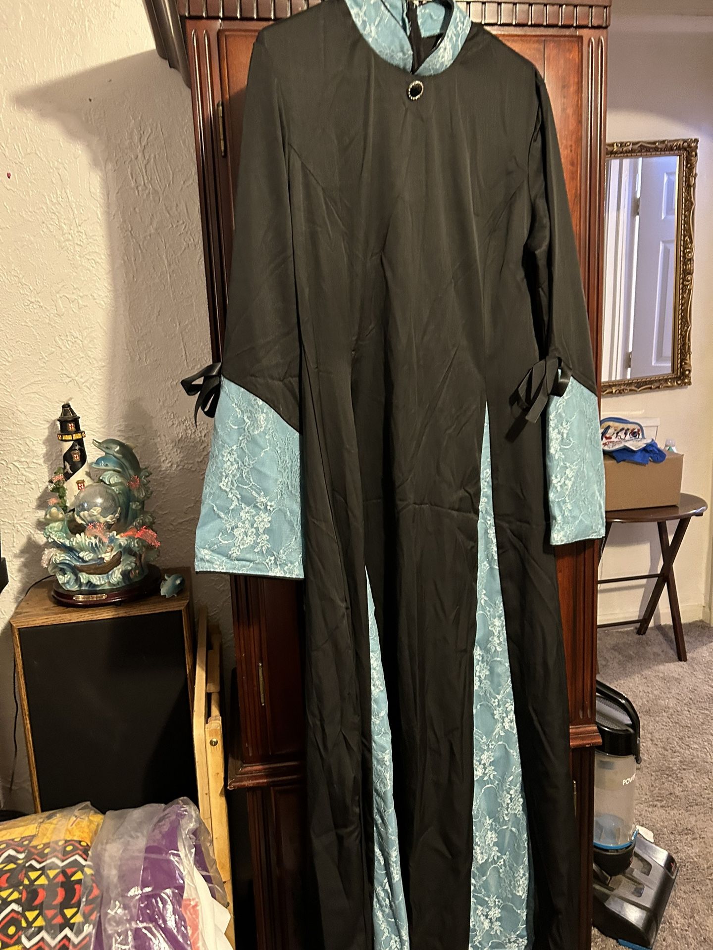 Women’s Clergy Robe