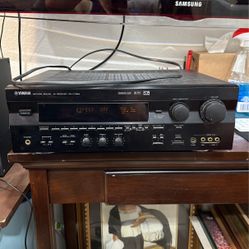 Yamaha AV Receiver 
