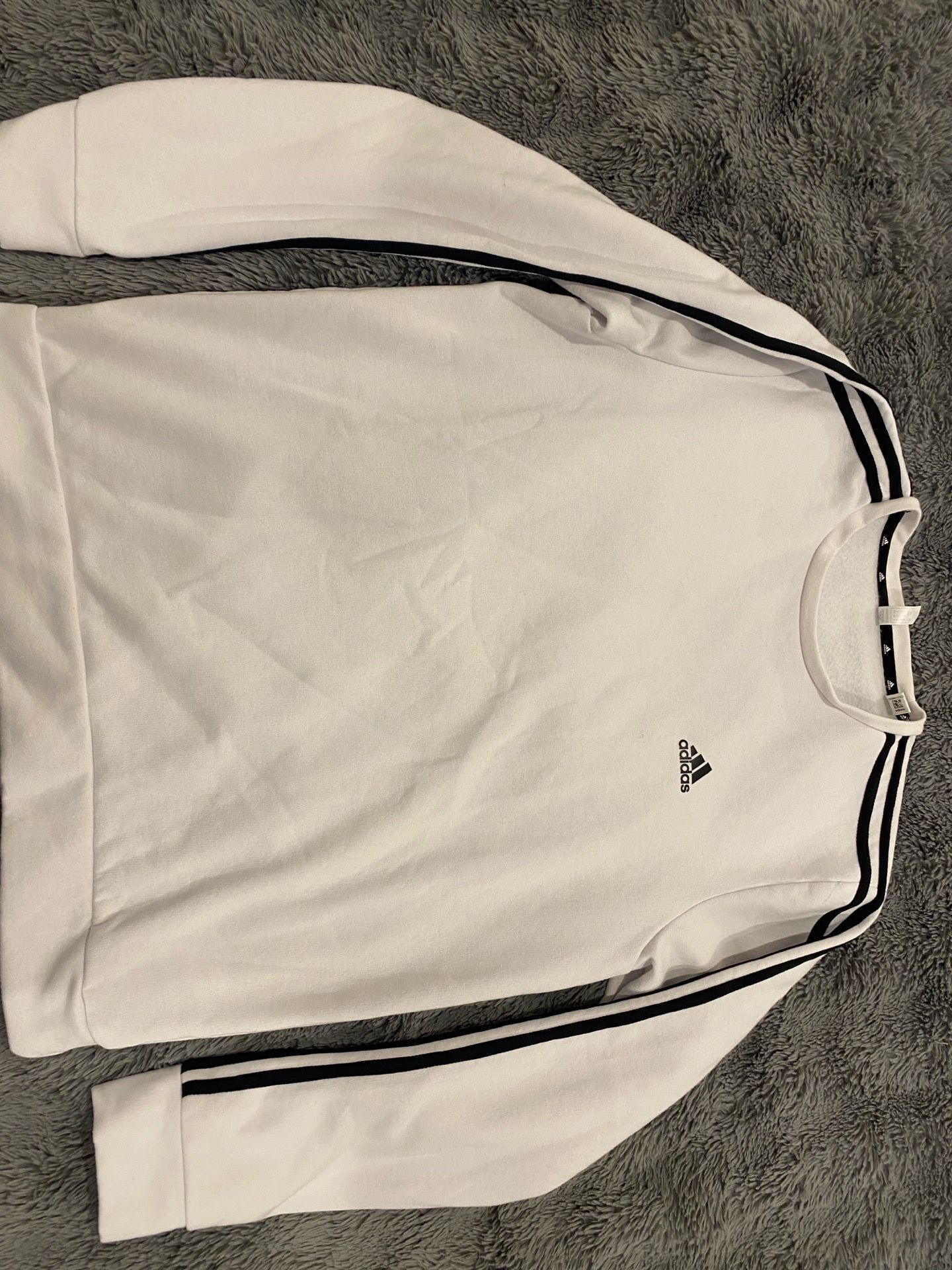 Adidas Classic White Crewneck Sweatshirt – Men’s Large