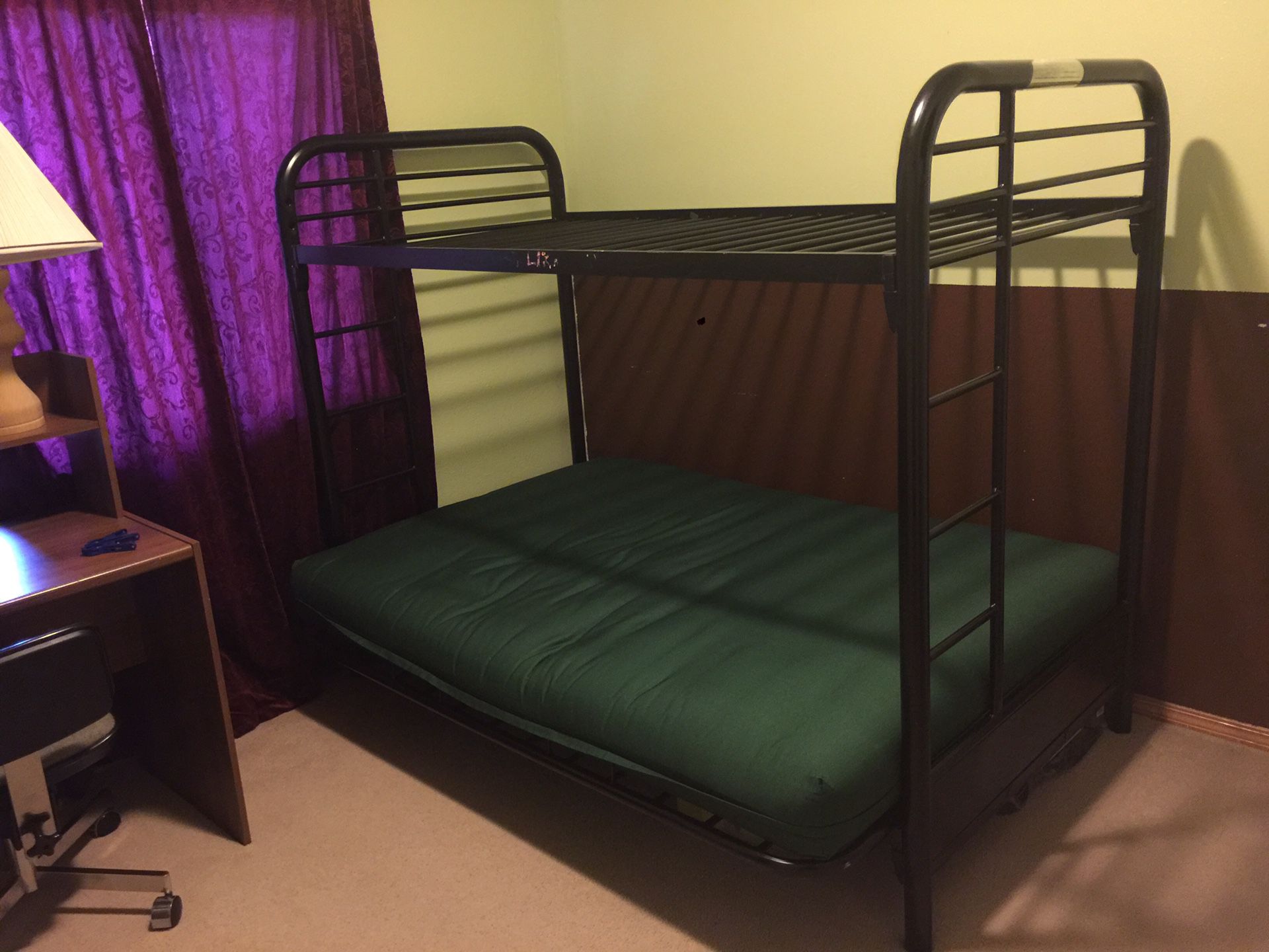 Easy install heavy duty black bunk bed w/ mattress - make the room more efficient