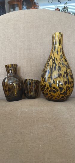 Bombay Co Glass and Vase Collection
