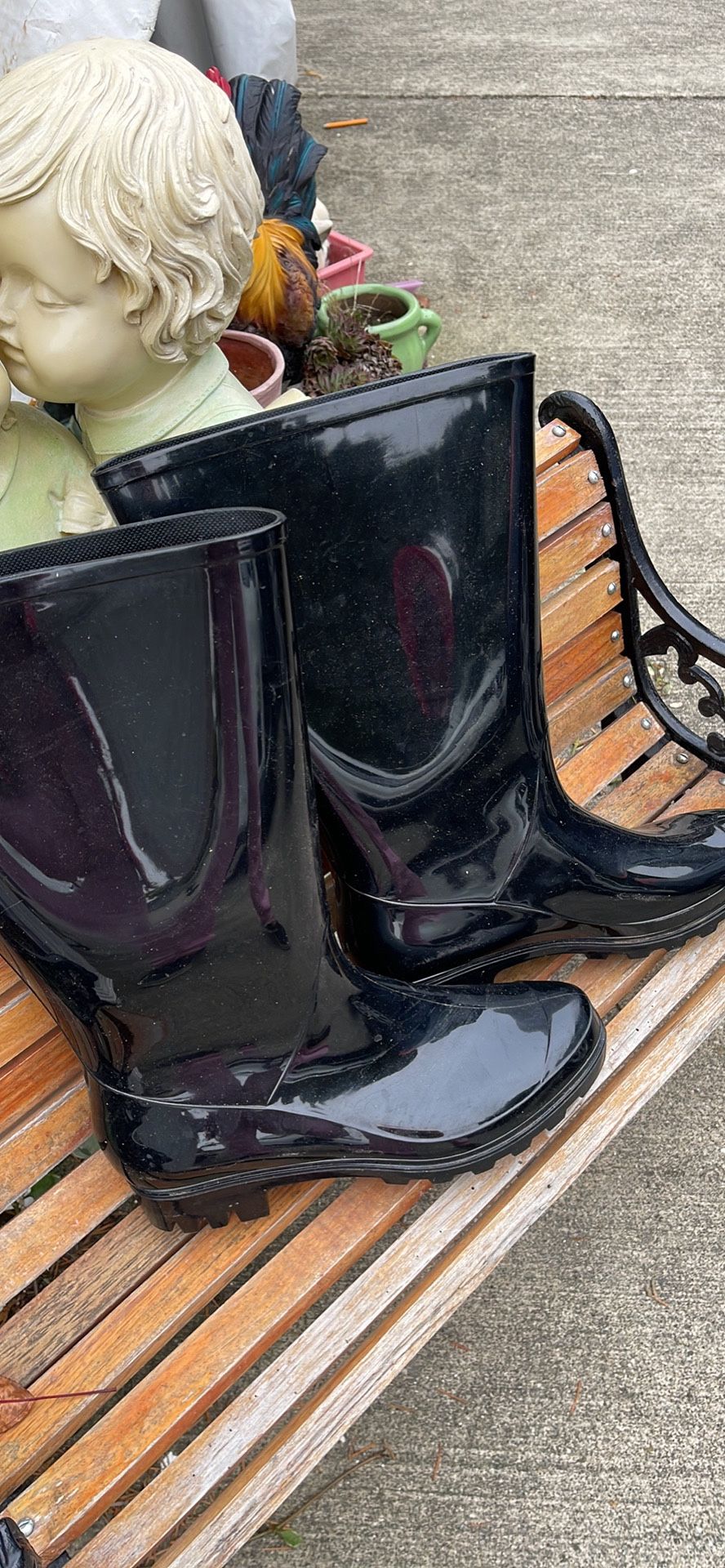 Women Rain 🌧️ Boots Size 8 Like New Used Once