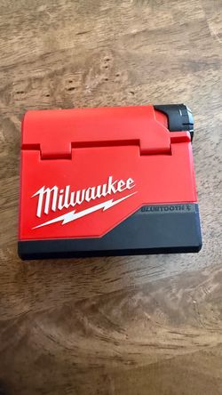 Milwaukee Bluetooth jobsite earbuds