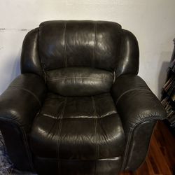 Free Recliner Sofa And Chair