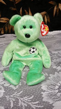 Beanie baby Kicks