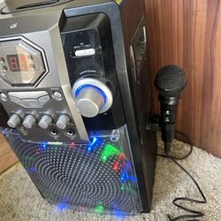 Karaoke Party Machine 