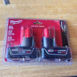 M12 12-Volt Lithium-Ion XC Extended Capacity 3.0 Ah Battery Pack (2-Pack)